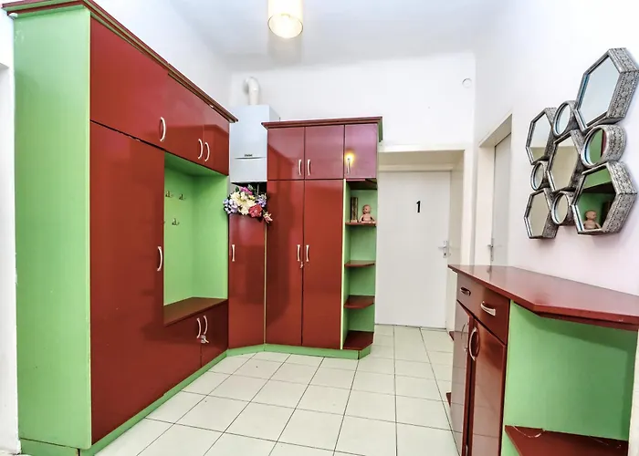 מלון דירות Cozy - 7 Minutes To Schoenbrunn Palace *